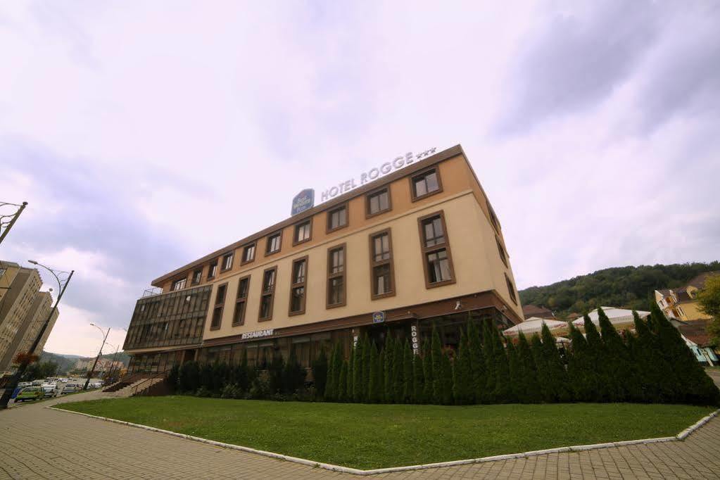 Hotel Rogge レシツァ エクステリア 写真